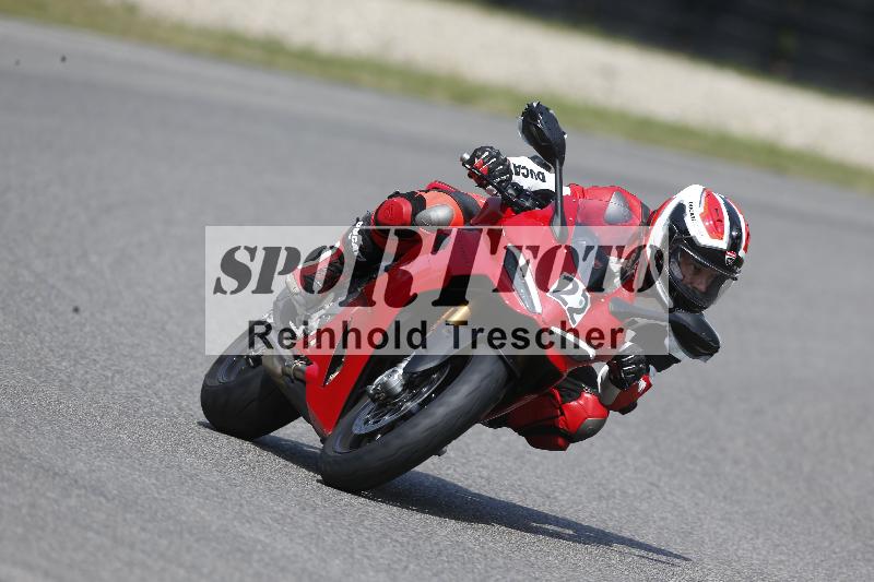 /49 26.08.2025 Cornu Master School ADR/gruen-vert/22